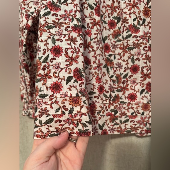 OLD NAVY Women's Floral Top - Red and White - Picture 9 of 14